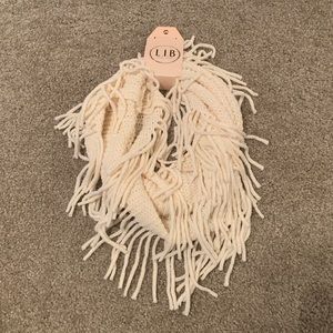 L.I.B New York Infinity Scarf! NWT!